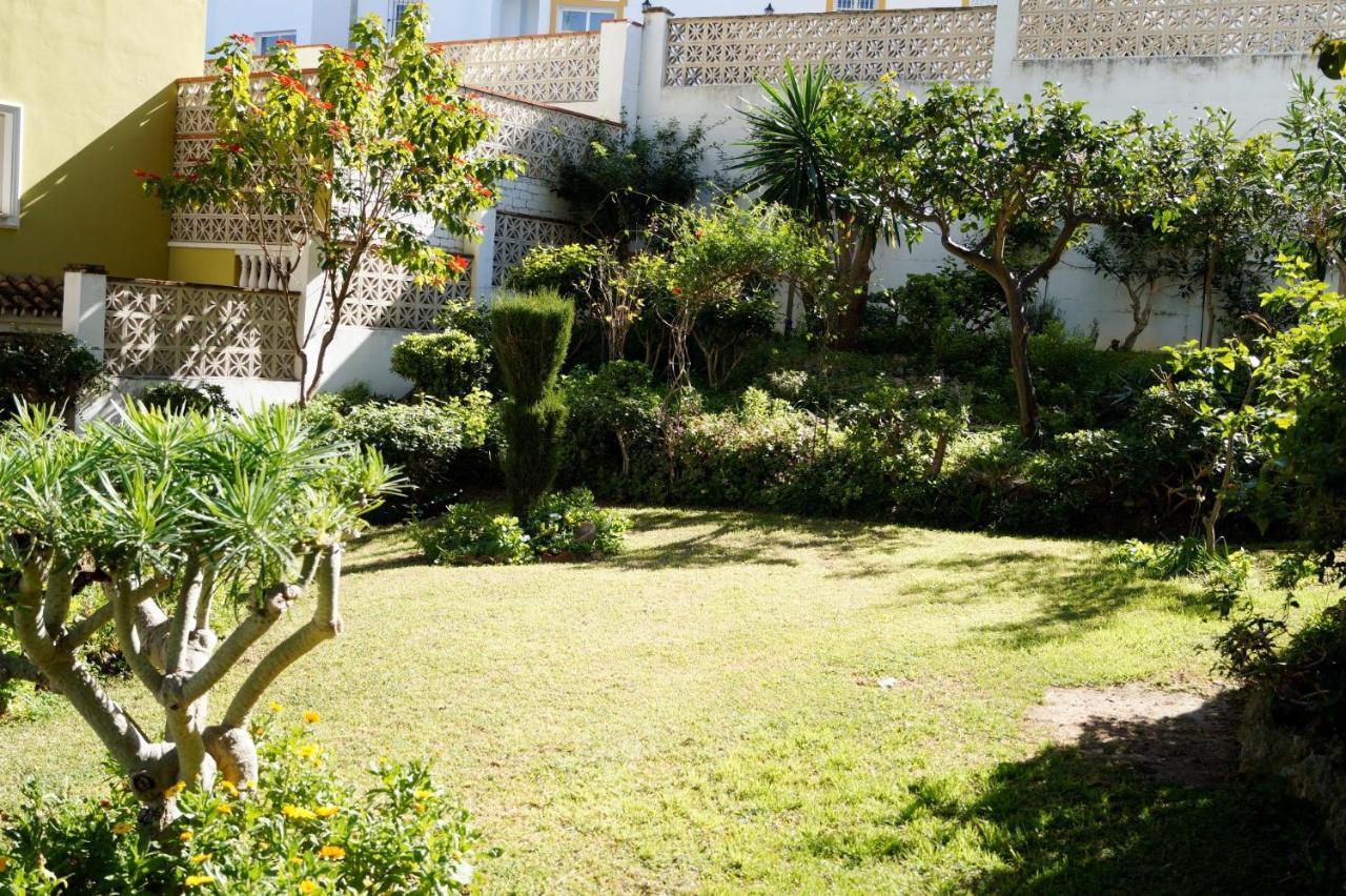 Shiny Studio With Pool & Carihuela Beach At 500M Torremolinos Buitenkant foto