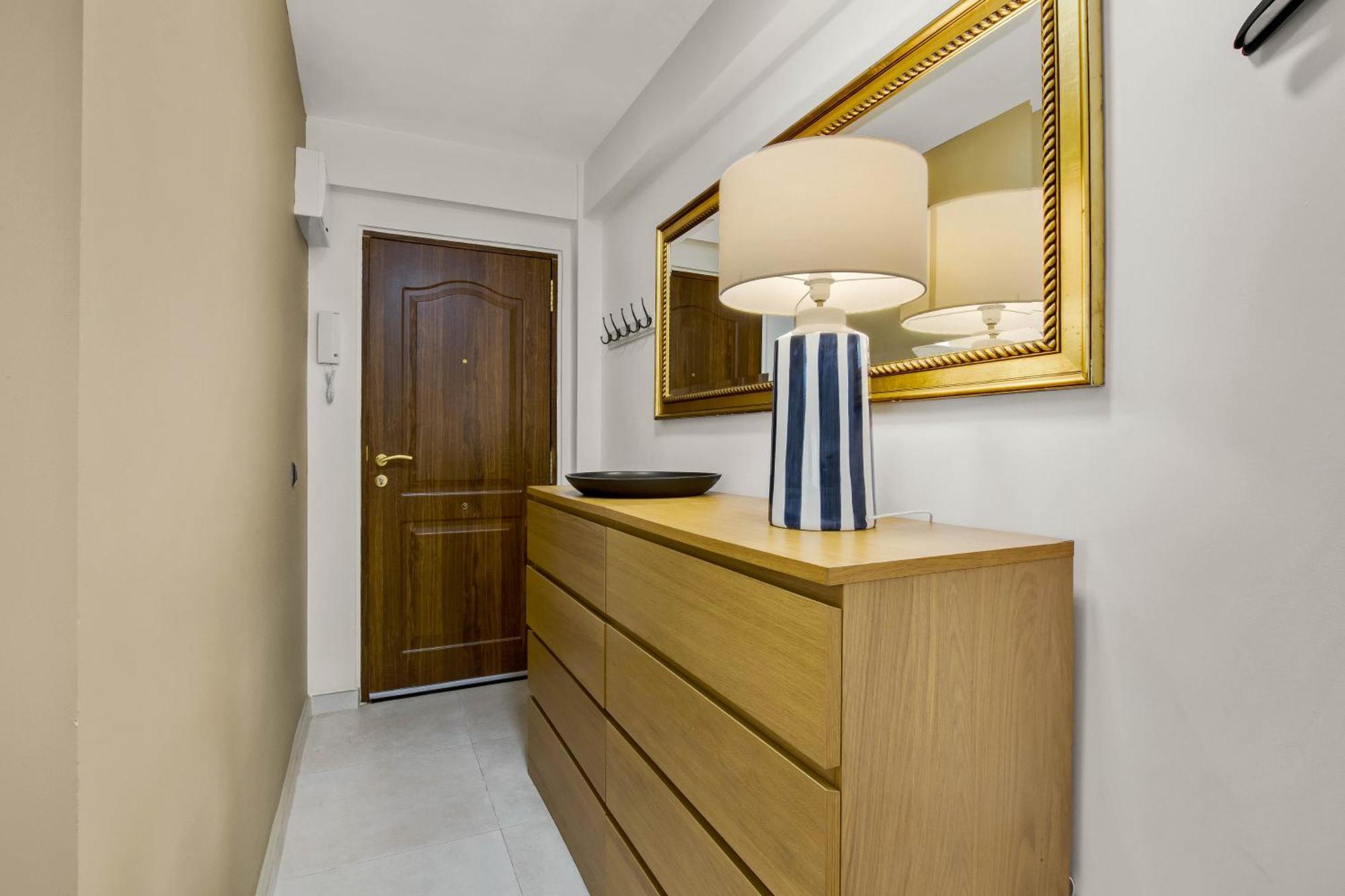 Shiny Studio With Pool & Carihuela Beach At 500M Torremolinos Buitenkant foto